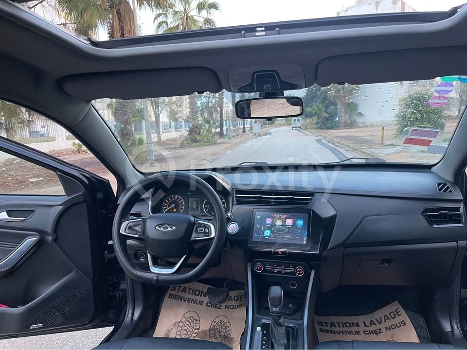 Chery Tiggo X3 BVA – Toit ouvrant panoramique, caméra + radars, CarPlay – Sfax