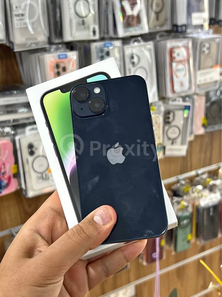iPhone 14 128 Go (Version Europe) – Très propre – Batterie 78% – Tunis