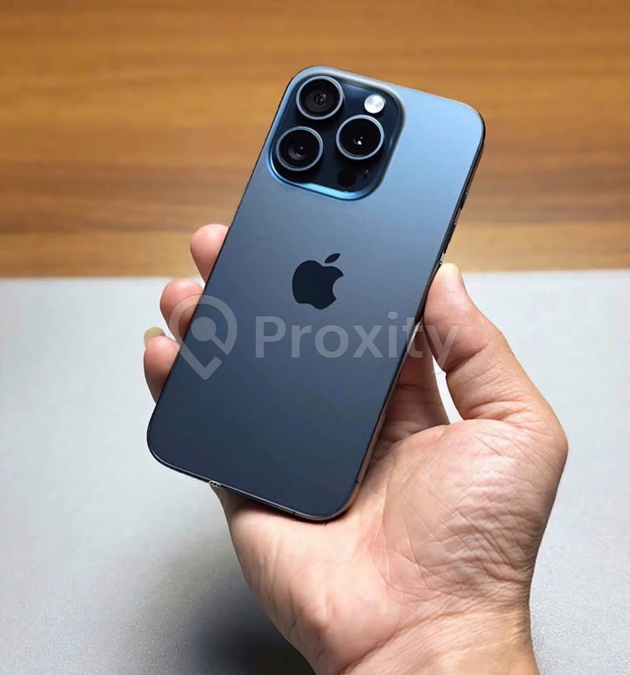 iPhone 15 Pro 128 Go à vendre à Sousse – batterie 100 %, comme neuf