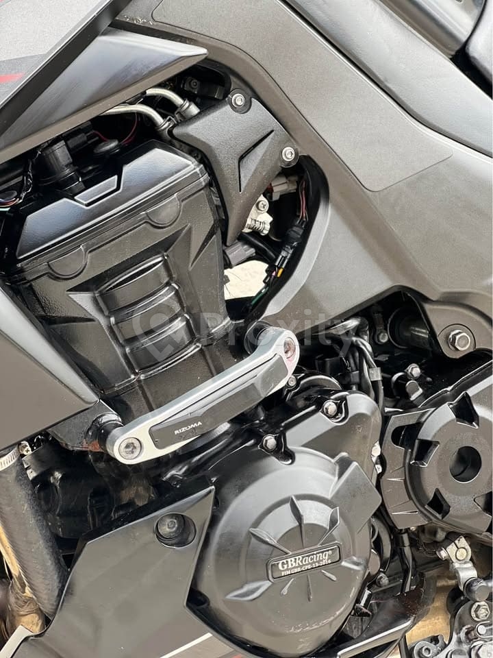 Kawasaki Z1000 Black Edition à vendre à Ksar Hellal – 44 756 km certifiés