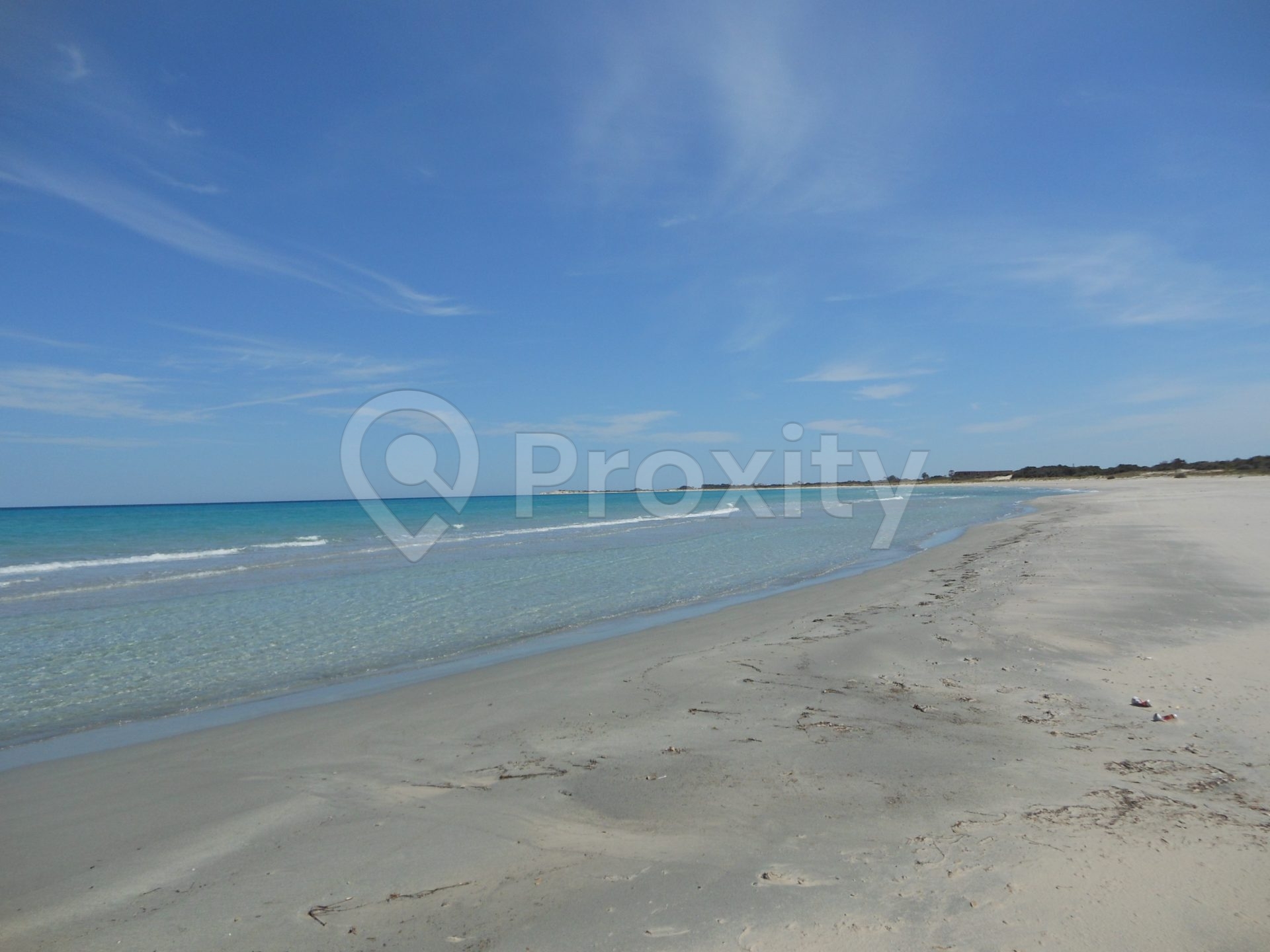 bonne affaire de 5 ha au bord de la mer