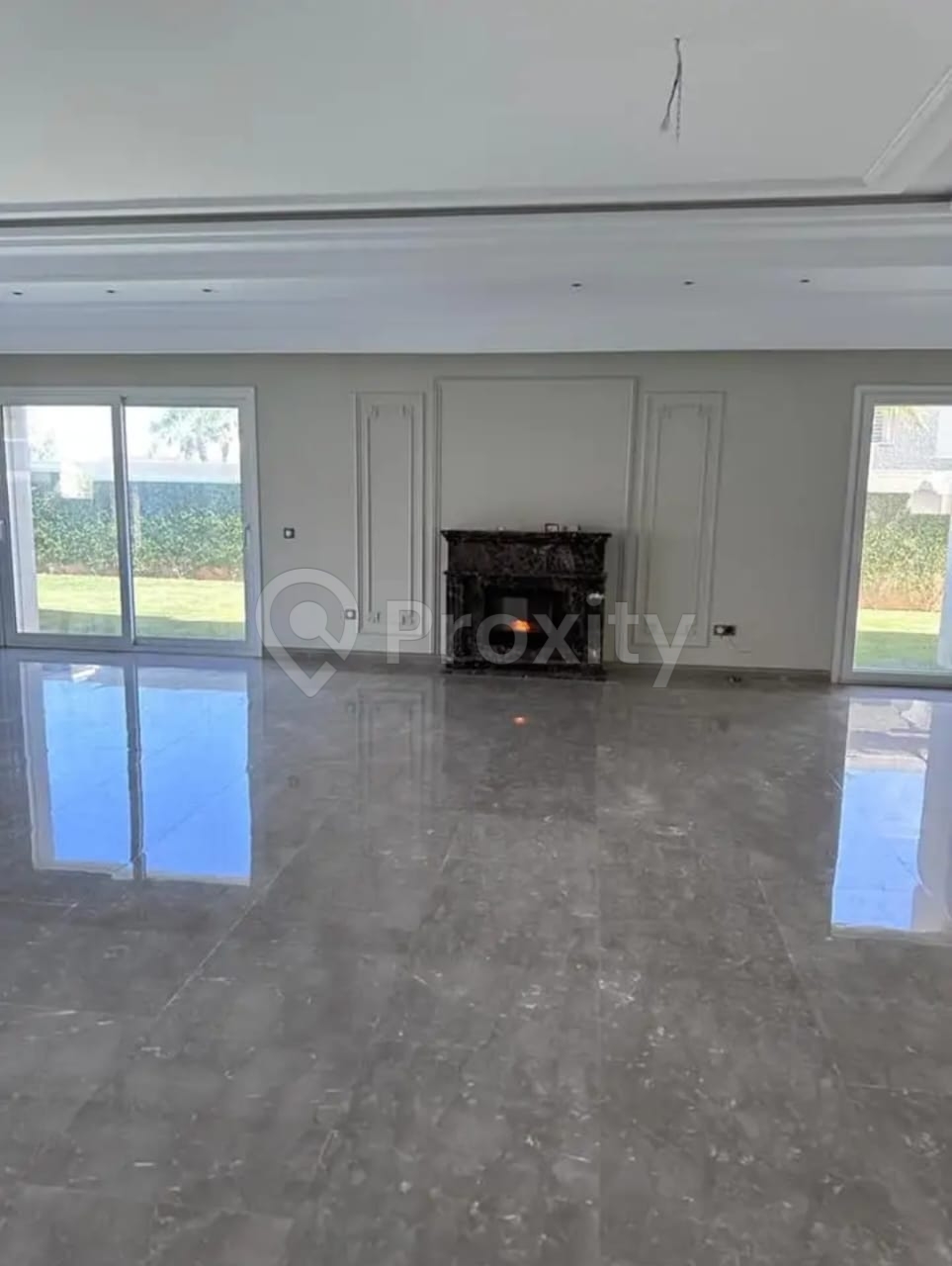 A vendre une Villa Prestigieuse à la Baie des Anges, Proche de Port El Kantaoui