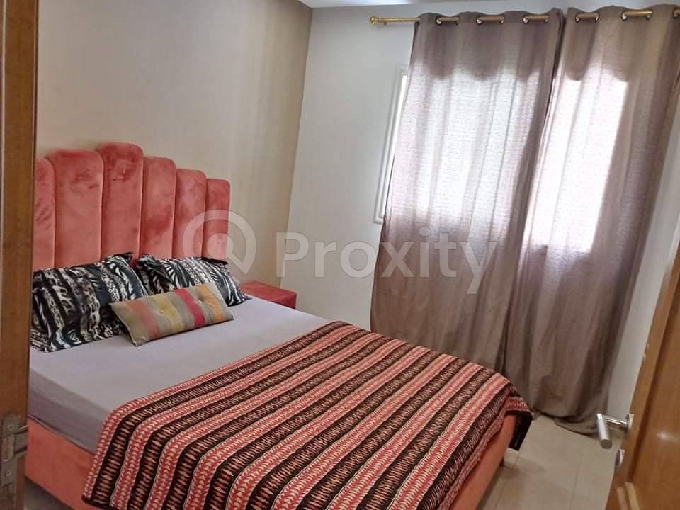 Appartement S+1 haut standing meublé à louer par nuitée à Hay El Wahat