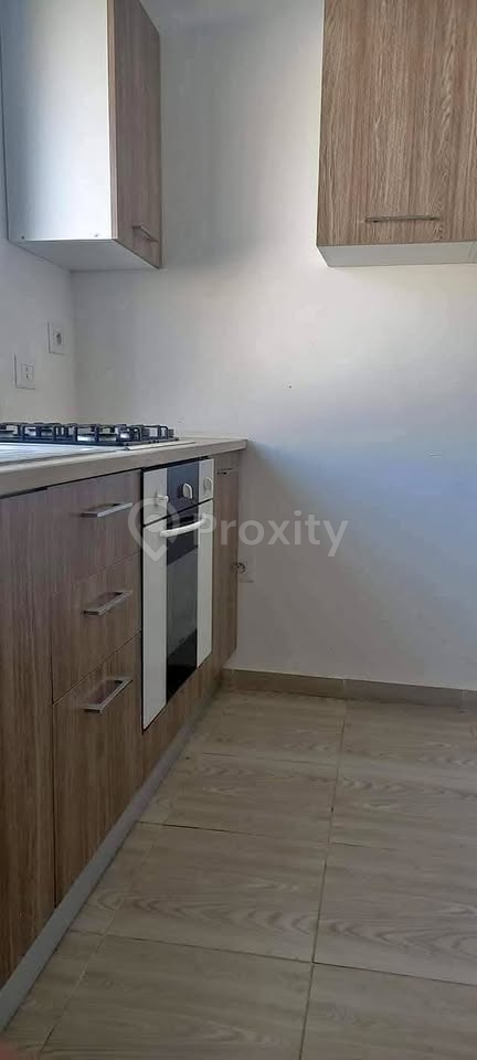 Appartement s+2 à louer à borj louzir ariana près de tunisie telecom