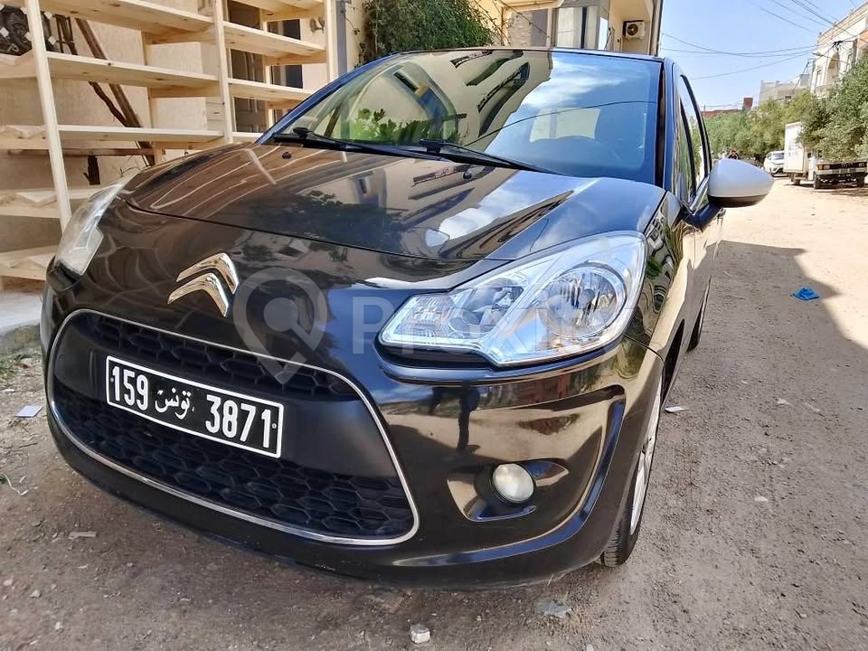 Citroën C3 essence première main à vendre à Monastir – année 2012
