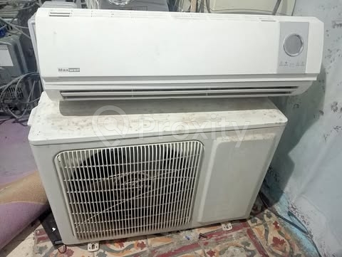 Climatiseur Maxwell 12000 BTU occasion à Jammel – chaud/froid – bon état – 650 dinars