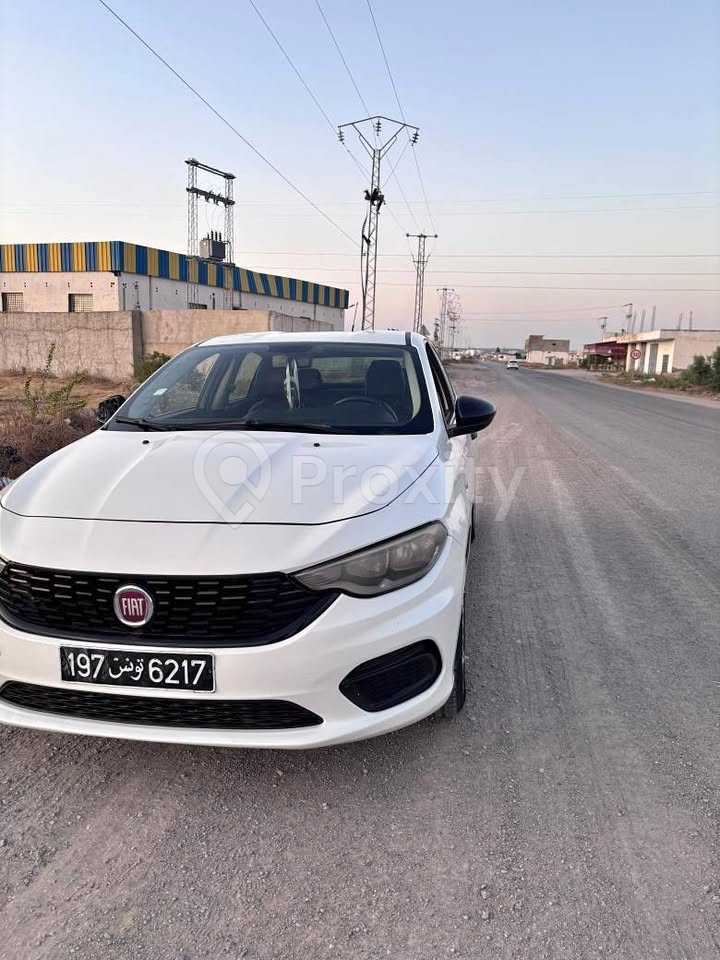 Fiat Tipo occasion 2017 à Mornaguia – boîte manuelle 6 rapports – 190000 km