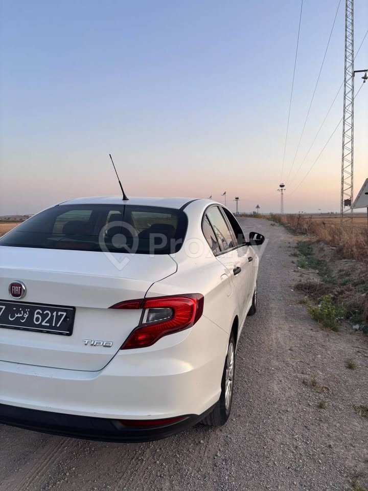 Fiat Tipo occasion 2017 à Mornaguia – boîte manuelle 6 rapports – 190000 km