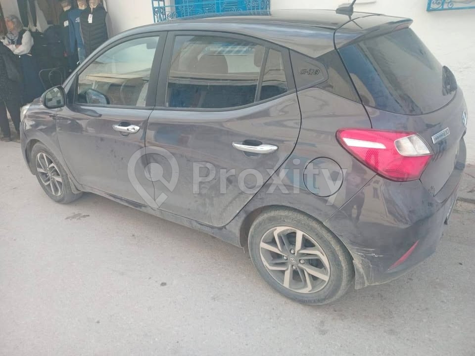 Hyundai i10 2021 à vendre à La Marsa – 83 547 km – caméra de recul – 32 500 TND