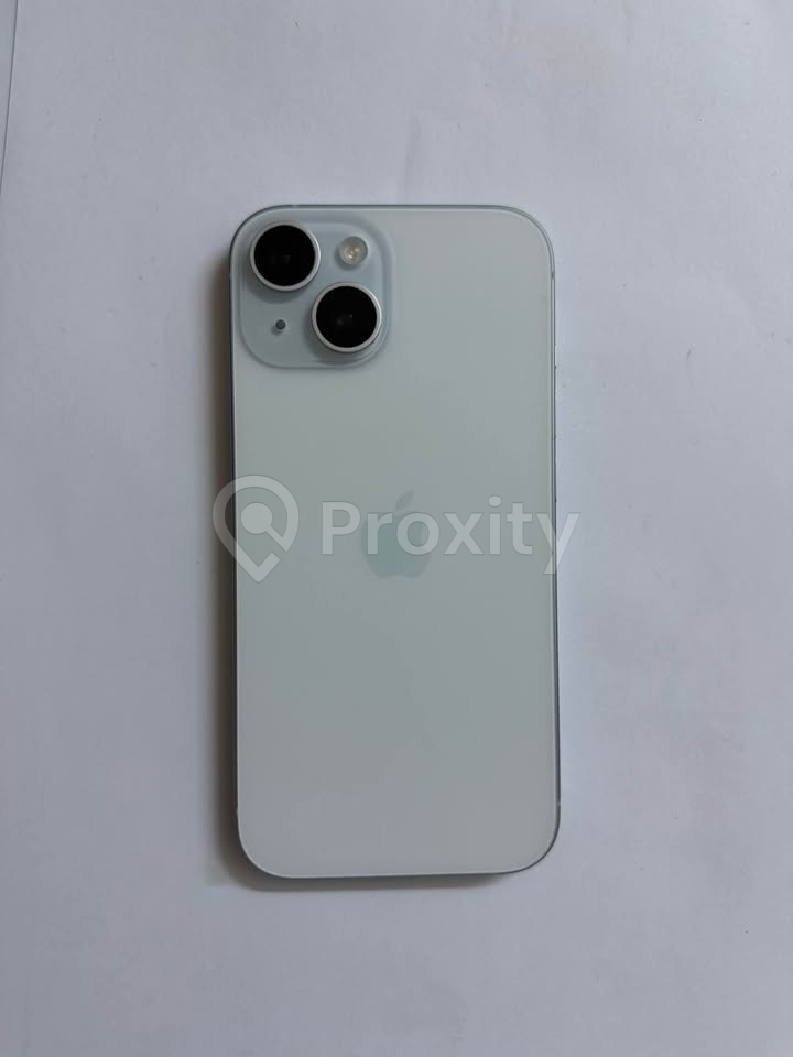 iPhone 15 en très bon état à vendre à Regueb – batterie 86 %