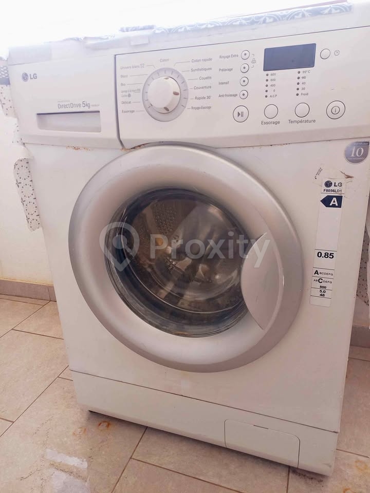 Machine à laver LG 5 kg frontale à vendre à Ben Arous