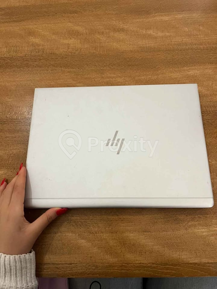 HP EliteBook i5 7e génération 8 Go RAM SSD 256 Go à vendre à Sousse