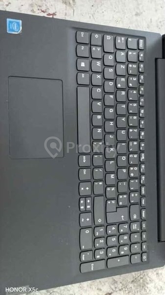 PC portable Lenovo comme neuf 8 Go RAM SSD + SATA à vendre à Nabeul