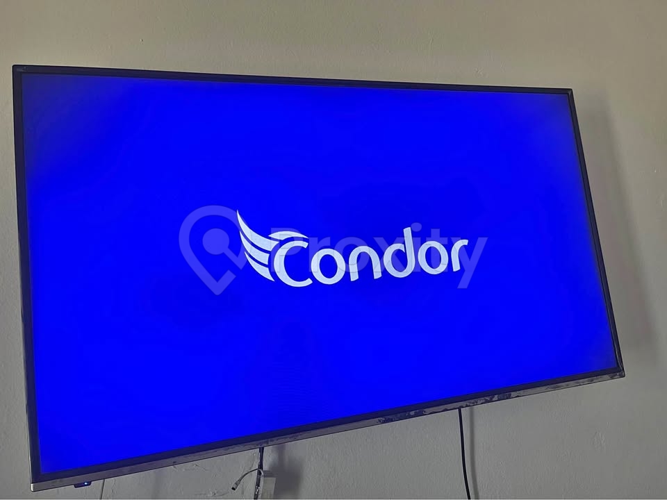 Lot de 2 TV 42 pouces à vendre à Sousse – Smart TV + TV LED – 700 DT