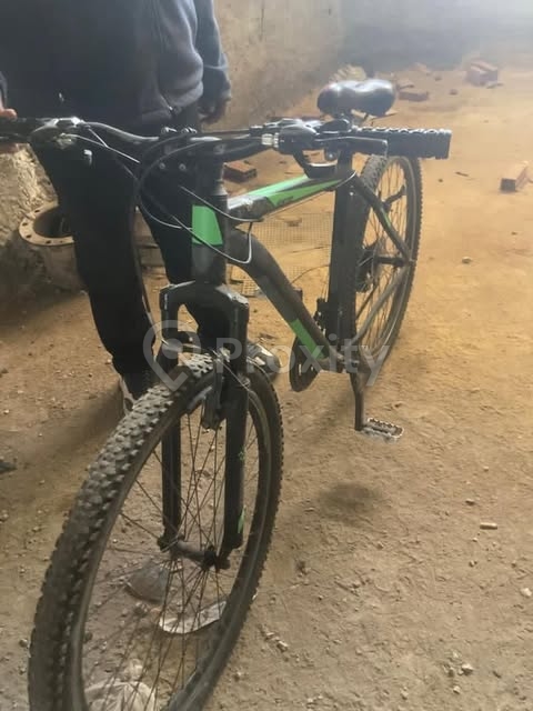 Vélo Kuster 27,5 pouces en bon état à vendre à Sousse – 550 dinars