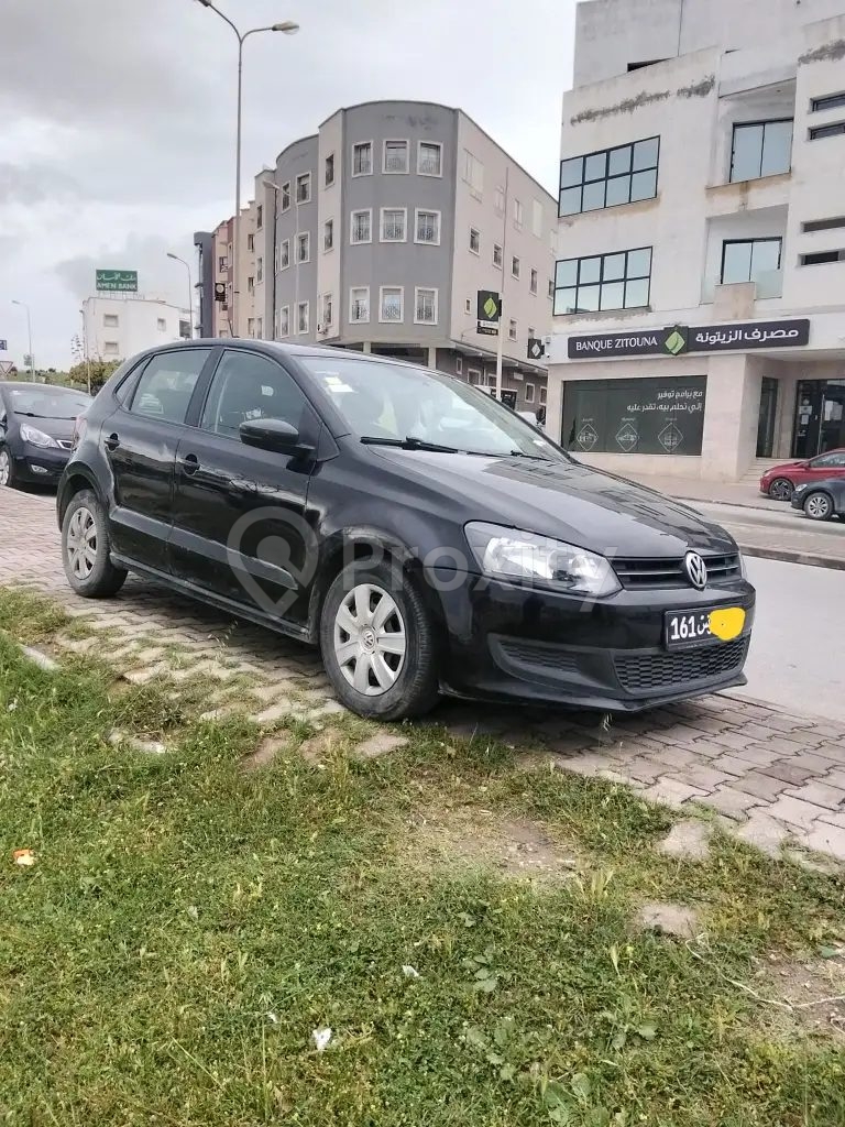 Volkswagen Polo essence 2012 à vendre à Manouba – 199 000 km