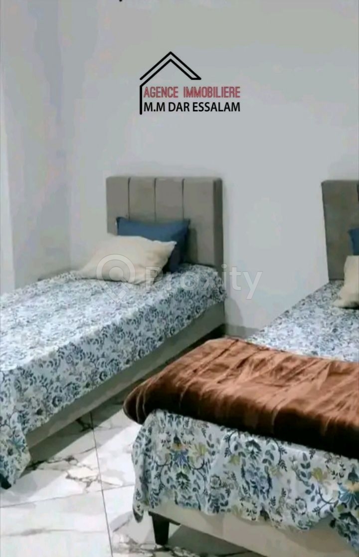 maison indépendante avec un garage à kélibia