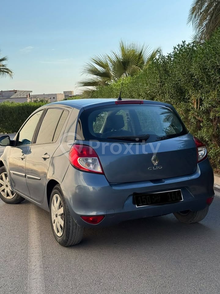 Renault Clio 3 Phase 2 1.5 L Diesel à vendre à Jammel