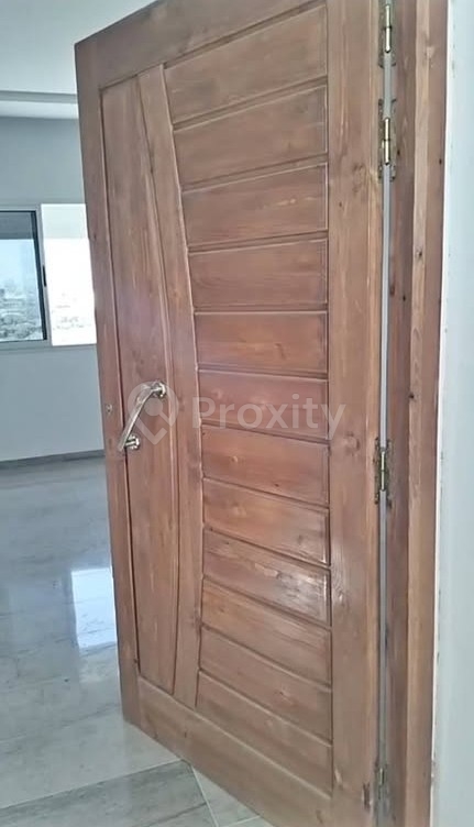 Appartement S+2 à louer à côté du lycée de Fadhal – 550 DT/mois
