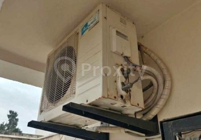 Climatiseur Airwell 9000 BTU en très bon état à vendre à Ben Arous – Electroménager et Vaisselles – Ben Arous – photo 1
