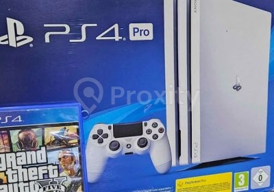 Console Sony PS4 Pro neuve avec manette et GTA 5 à El Ouardanine – Jeux vidéo et Consoles – Monastir – photo 1