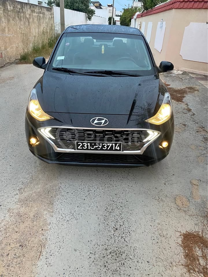 Hyundai Grand i10 essence 2022 en très bon état à vendre à Bizerte