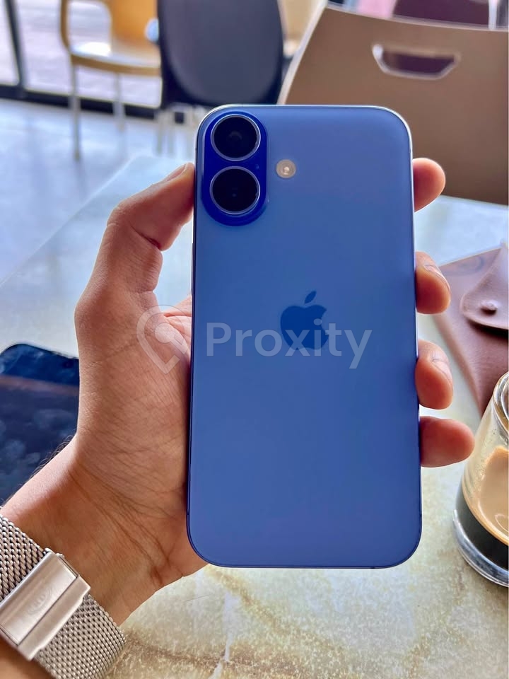 iPhone 16 128 Go bleu à vendre ou échange à La Nouvelle Médina – 1 690 DT