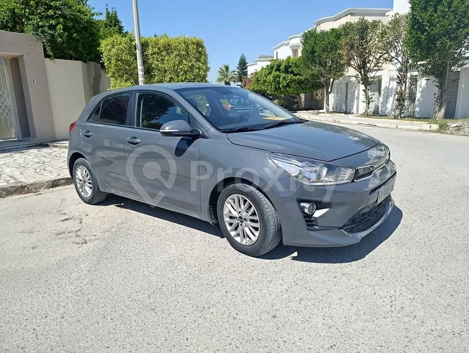 Kia Rio GX fin 2022 à vendre – 95 000 km, très propre et bien entretenue