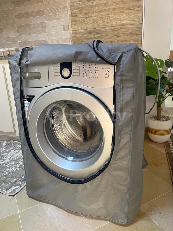 Machine à laver Samsung 7.6 kg Silver à vendre à Sfax – bon état