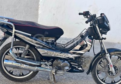 Moto Forza Gold Extreme 125 CC en bon état à vendre à Ksibet El Mediouni – 2000 TND – Motos – Monastir – photo 1