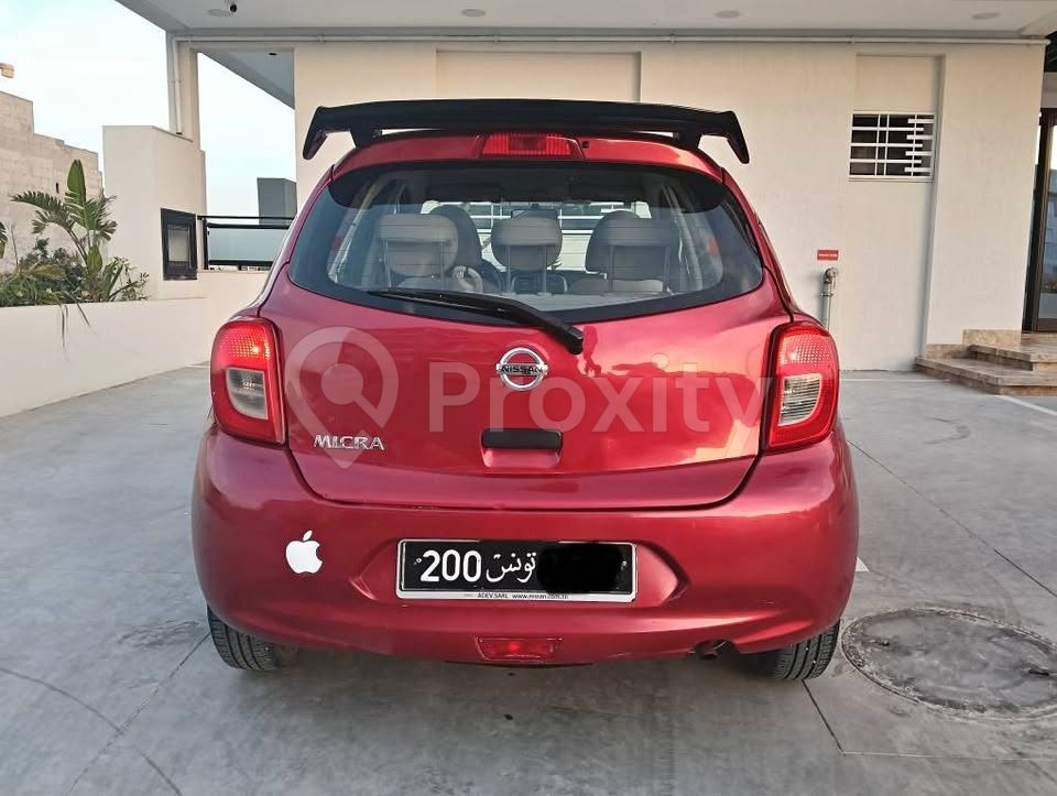 Nissan Micra essence 2017 en bon état à vendre à Sahloul Sousse
