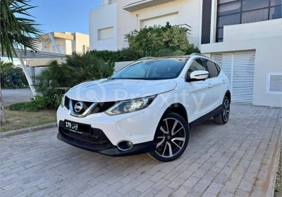 Nissan Qashqai 2 Tekna Plus 2015 boîte automatique à vendre à La Soukra – Voitures – Ariana – photo 1