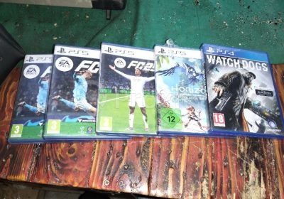 Pack 5 jeux PS4 FC 24, FC 25, Horizon et Watch Dogs à vendre à Chebba – Jeux vidéo et Consoles – Mahdia – photo 1