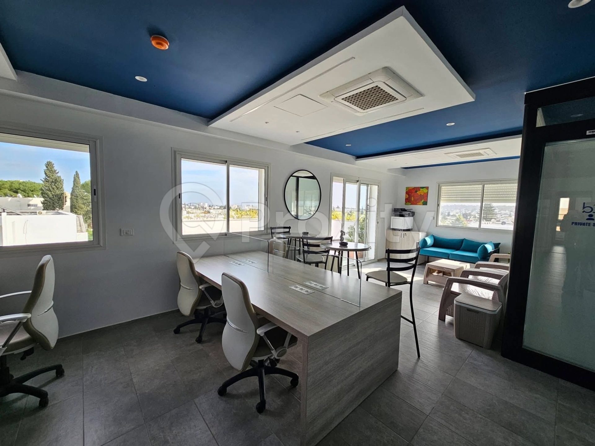 Plateau de bureaux premium clé en main à louer à El Menzah 5