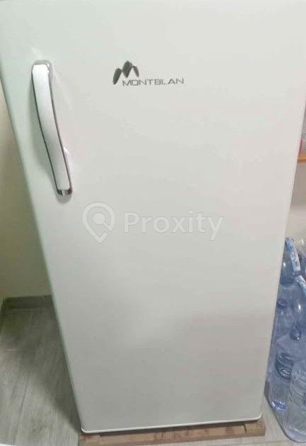 Réfrigérateur Montblanc 230 L monoporte à vendre à Sousse – bon état