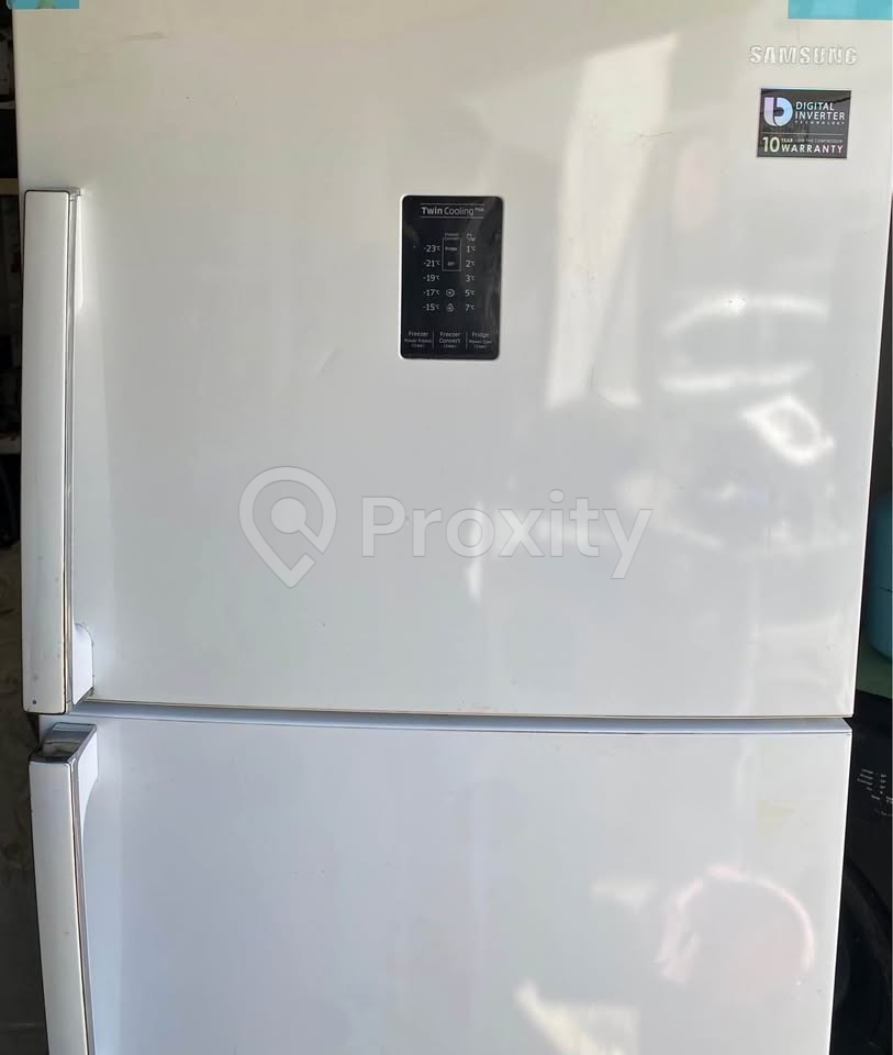 Réfrigérateur Samsung Twin Cooling 440L blanc 2 portes en bon état à vendre à Carthage