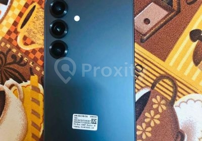 Samsung Galaxy S25 neuf 12 Go RAM à vendre à Kairouan – Téléphones – Kairouan – photo 1
