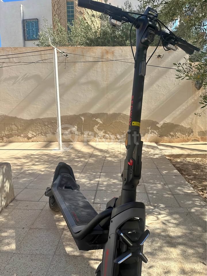 Trottinette électrique Segway GT3 neuve à vendre à Djerba