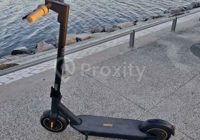 Trottinette électrique Ninebot G30 Max presque neuve à vendre aux Jardins d’El Menzah 1 – Trottinette électrique – Tunis – photo 1