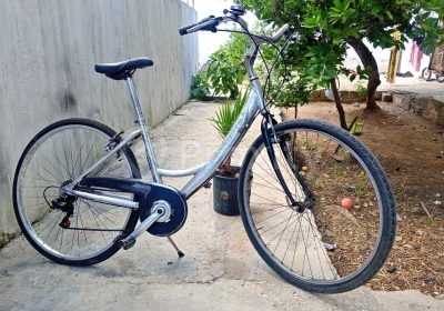 Vélo 27 pouces importé avec vitesses à vendre au Bardo – Vélos – Tunis – photo 1