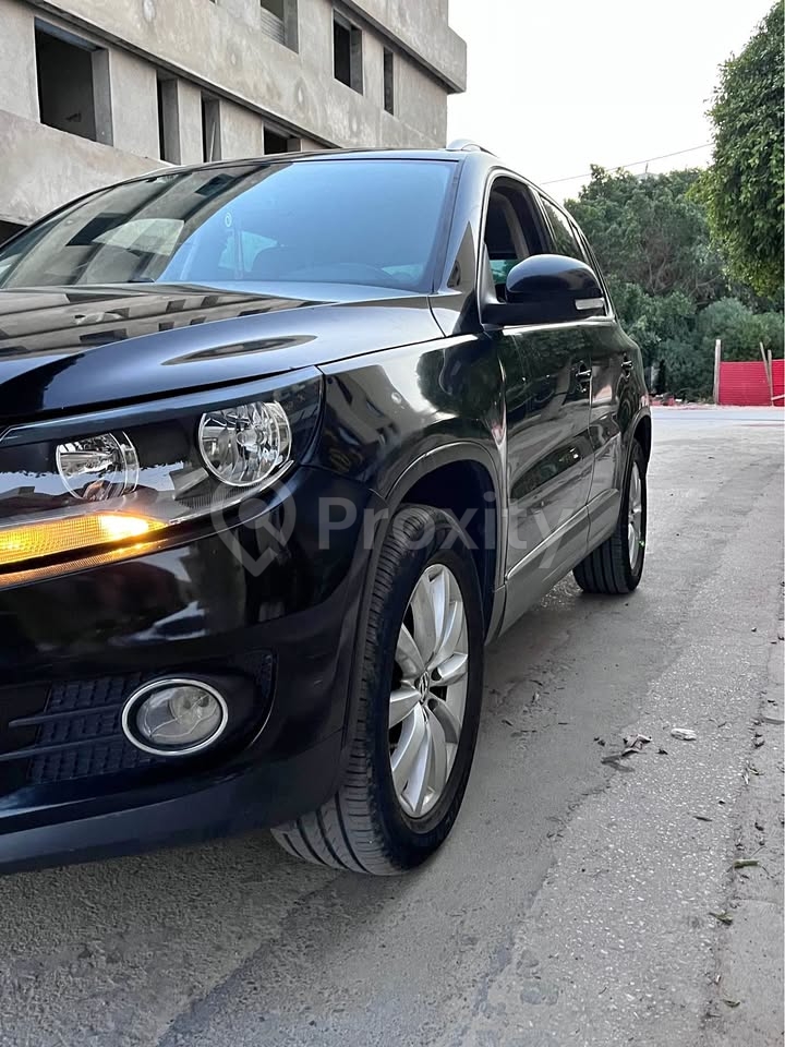 Volkswagen Tiguan 2013 essence à vendre à Tunis – très propre avec sièges cuir