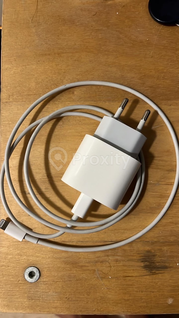 📱 iPhone 14 Pro – 512 Go – Gold – JAMAIS UTILISÉ ✨