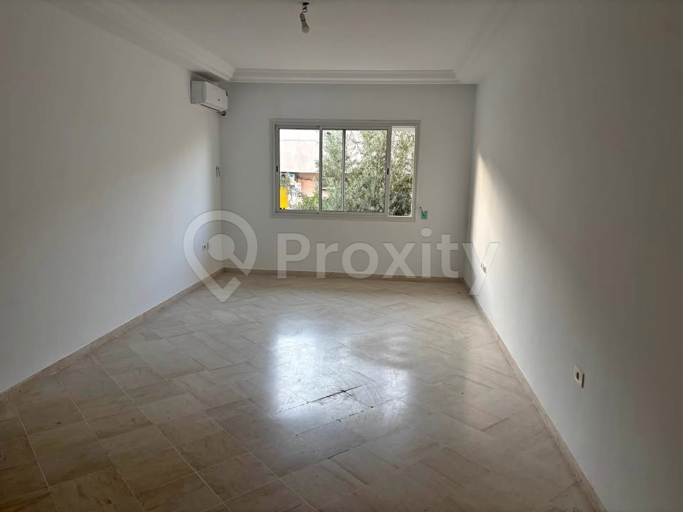Appartement S+1 avec cuisine équipée à louer à Petite Ariana