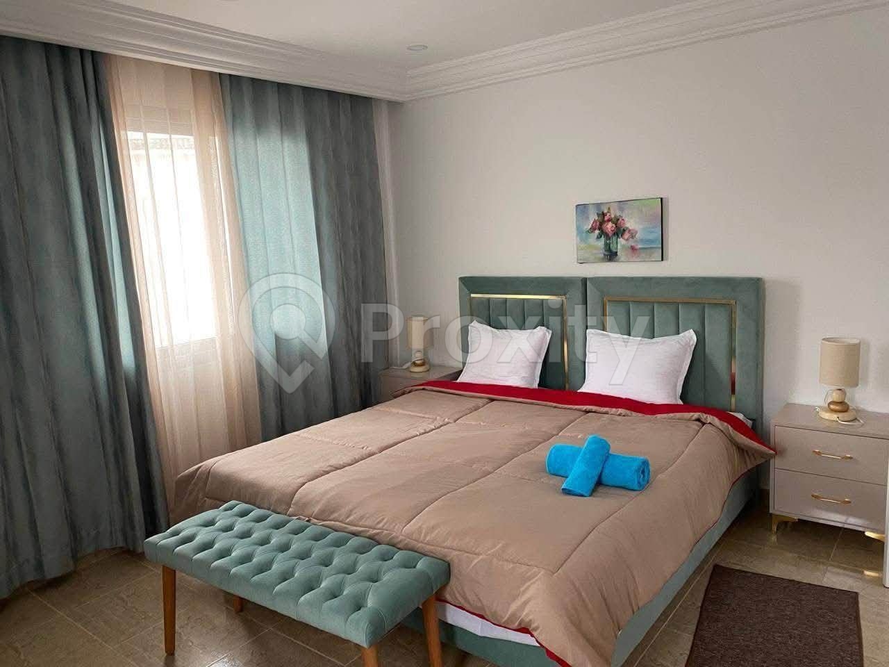 Appartement S+1 meublé à louer à Tunis – Rue Hedi Chaker, proche Université Centrale