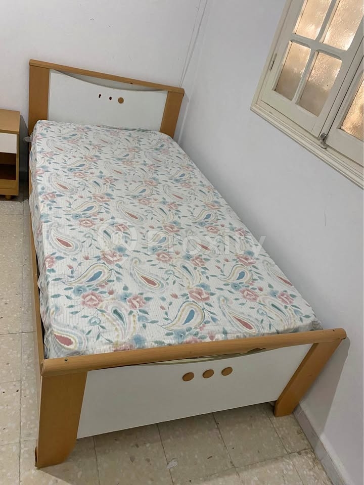 Chambre à coucher 1 place avec matelas à Ben Arous