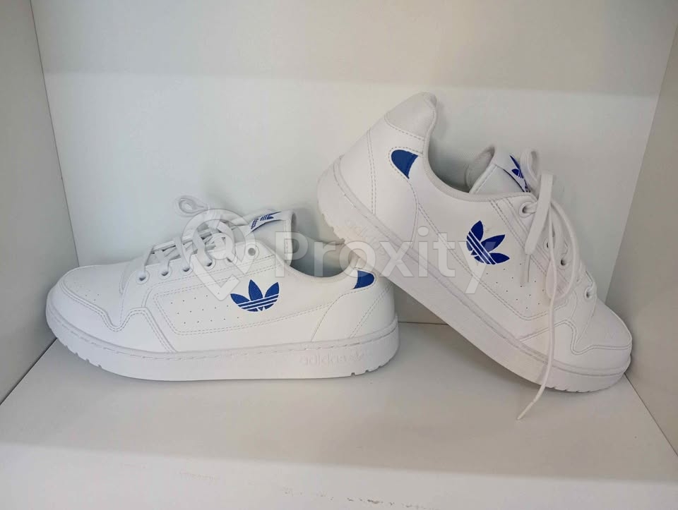 Chaussures Adidas NY 90 neuves pointure 42 à Hammam Lif – 230 DT