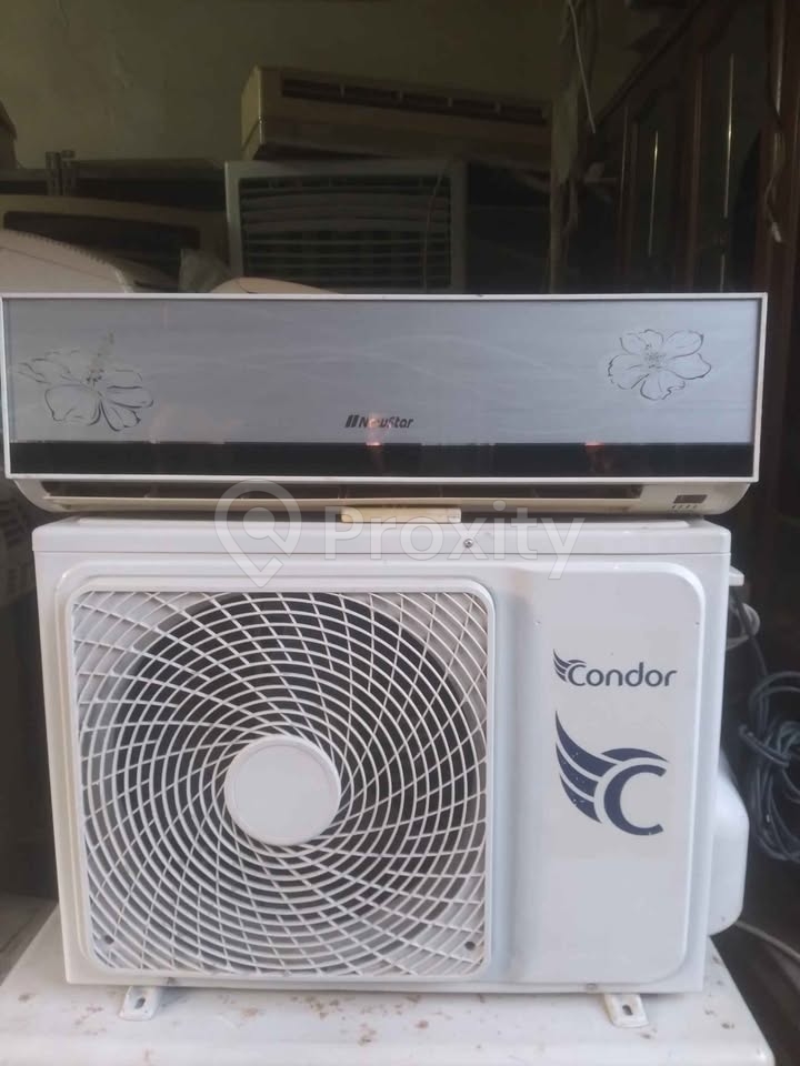 Climatiseur 12000 BTU T3 R410 à vendre – NewStar avec moteur Condor