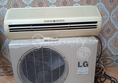 Climatiseur LG 12 000 BTU chaud et froid d’occasion à Tunis