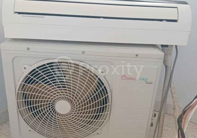 Climatiseur General Cold Turbo 12000 BTU presque neuf à Sousse
