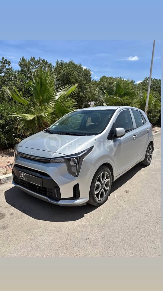 Kia Picanto 2024 essence 5 CV sous leasing à Manouba